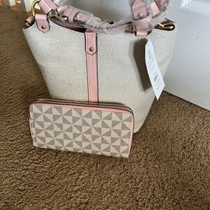 Purse and wallet set